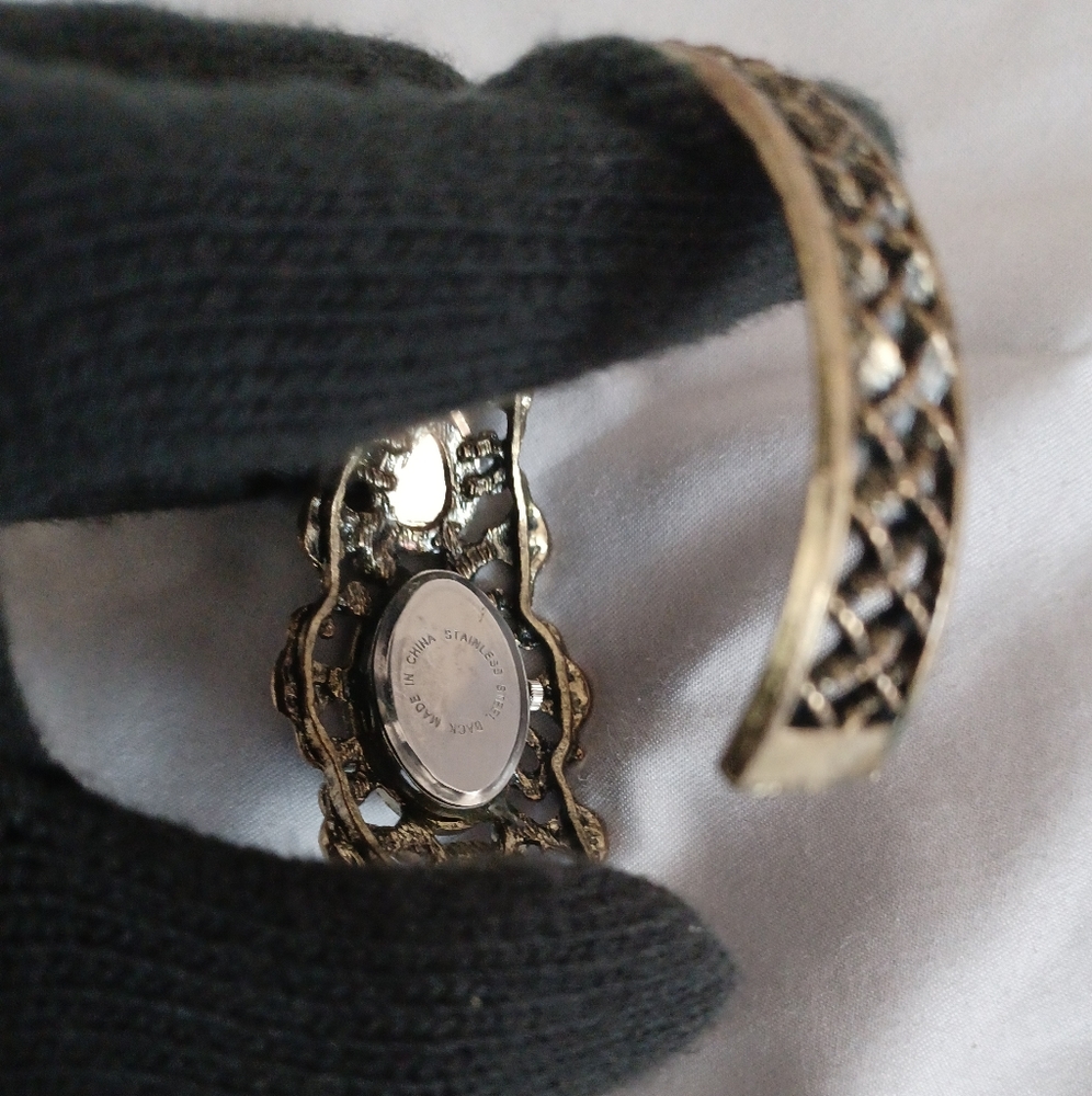 Victorian Era Type design brass colored bangle watch timepiece red brown stones - Picture 7 of 9